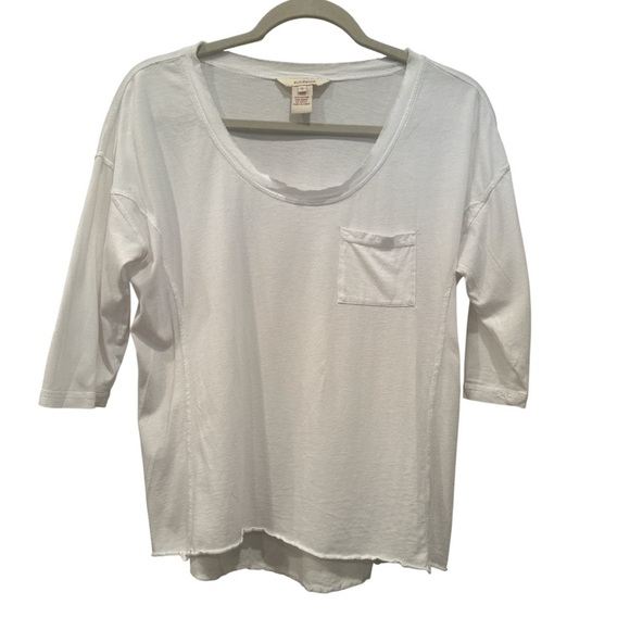 Sundance Tops - Sundance White 3/4 Sleeve Top with Pocket Raw Hem Casual Stretchy Staple Sz S